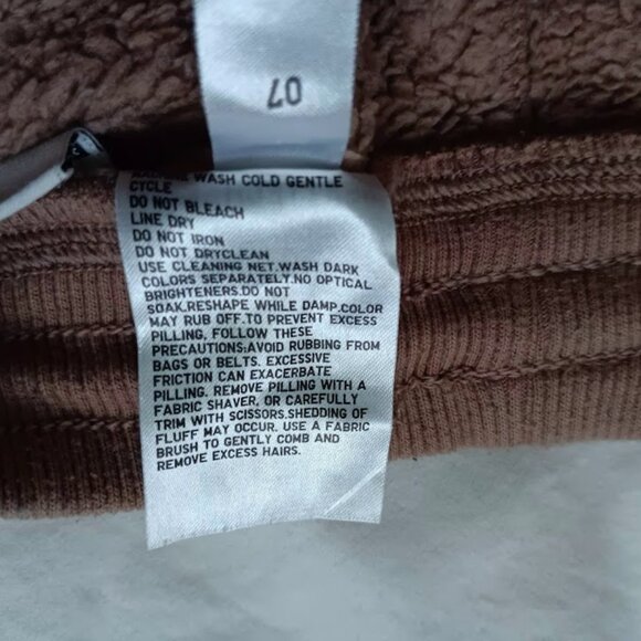 UNIQLO Sherpa-lined Sweatpants - Picture 3 of 10
